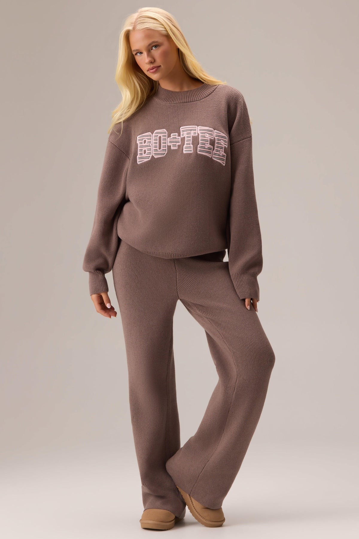 Ribbed Knit Oversized Jumper In Chestnut