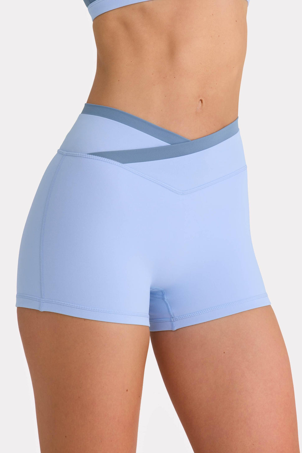 Soft Active Shorts In Sky