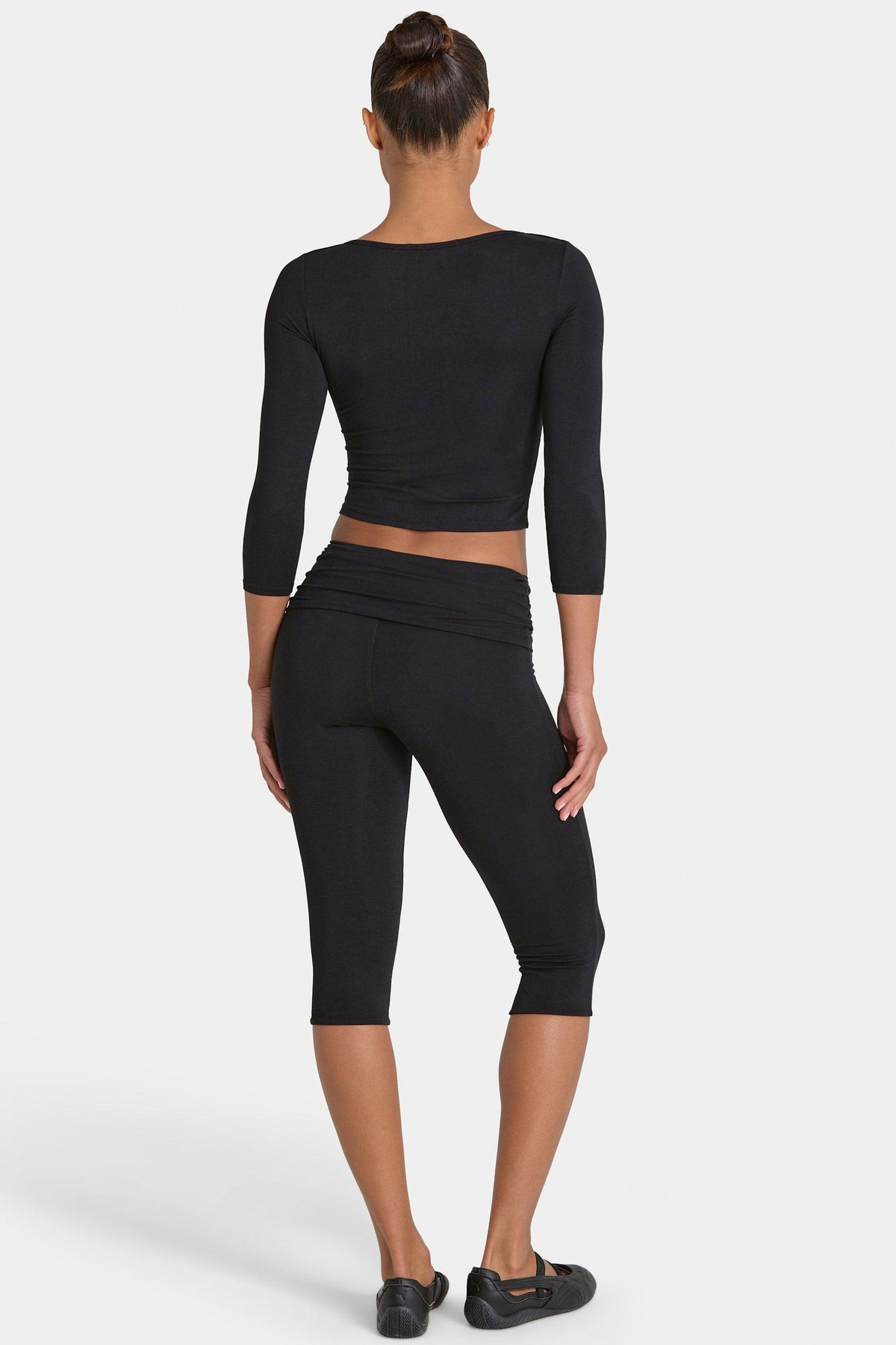 Buttercloud™ เลกกิ้งคาปรีสีดำ