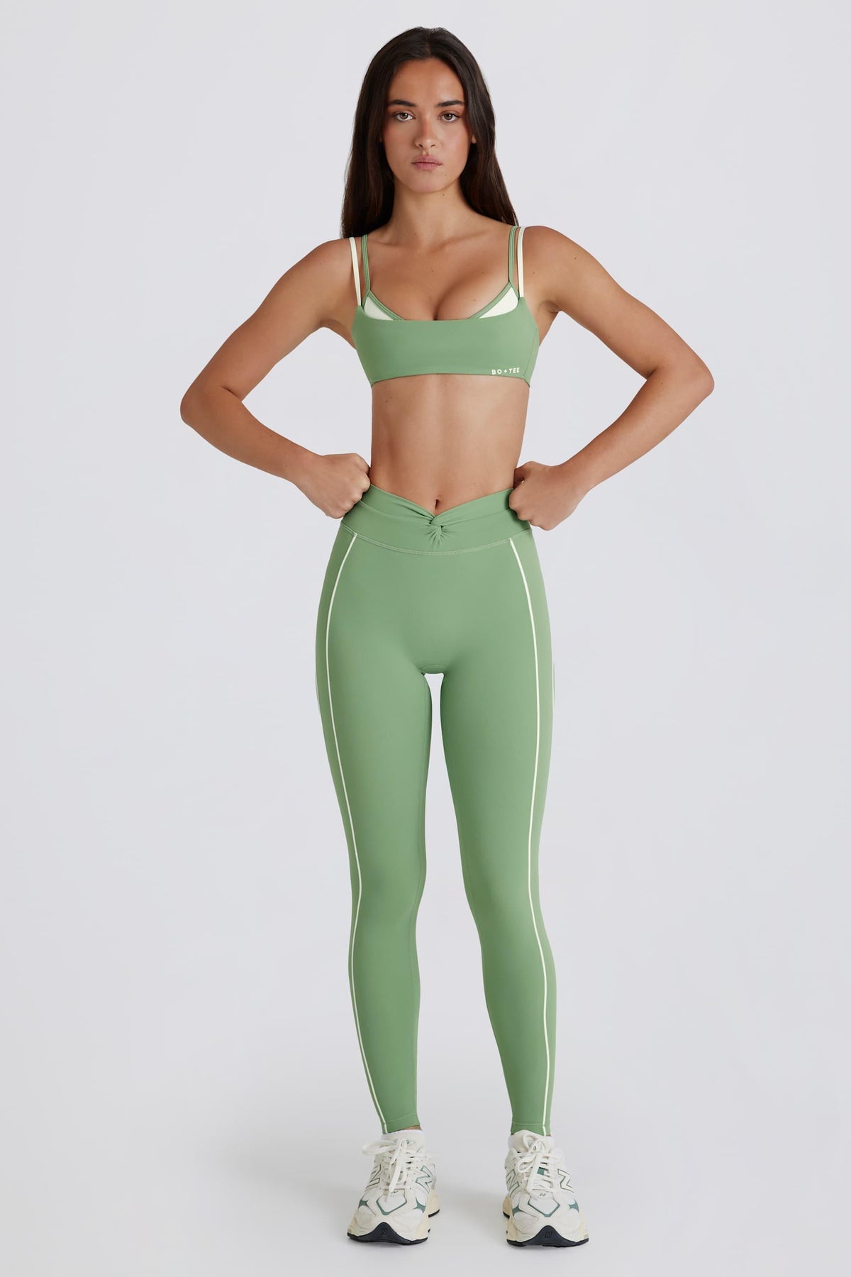 Soft Active Twist-front Leggings In Jade