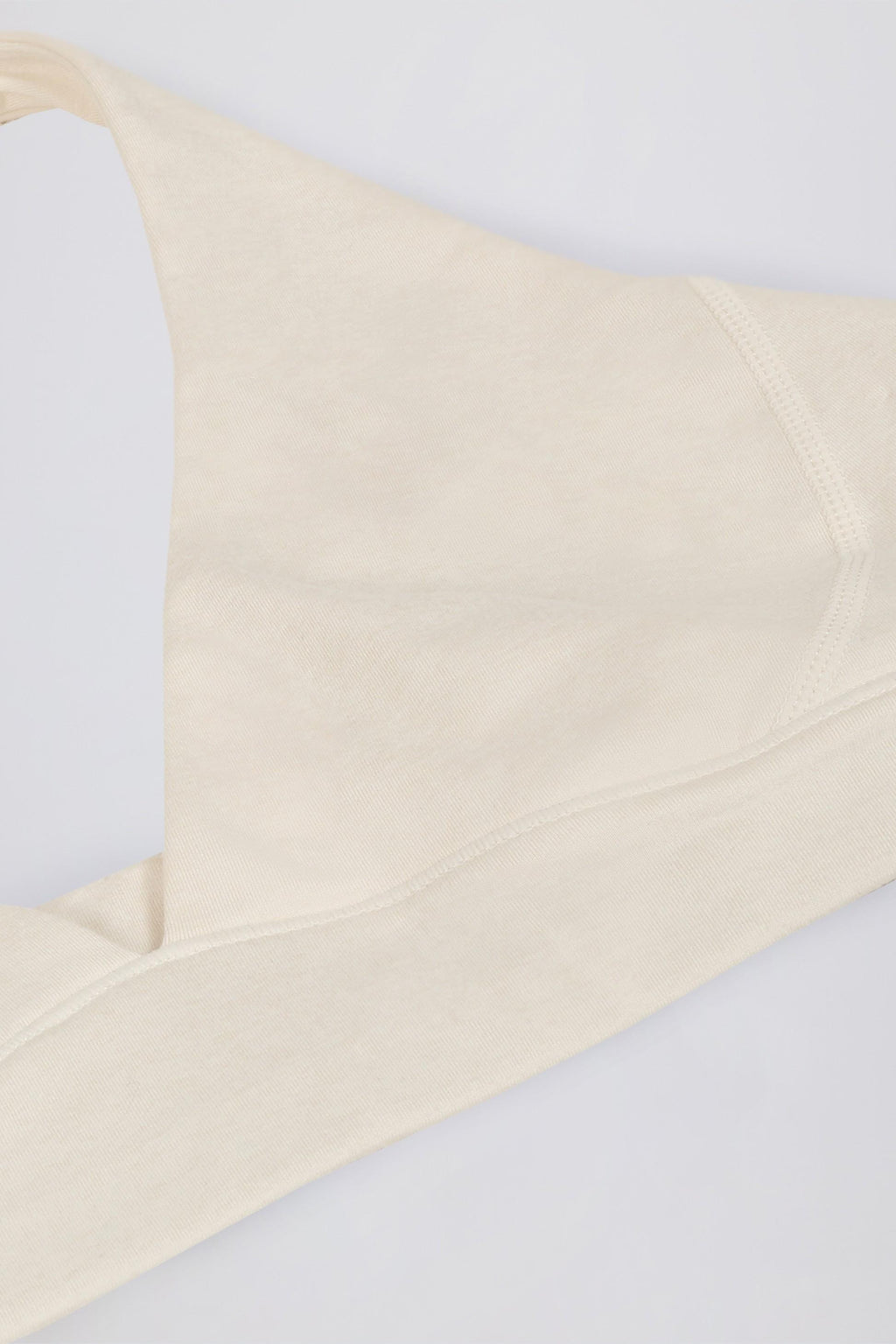 เสื้อสปอร์ตบราคอวีเจอร์ซี่แปรงสีวนิลลา