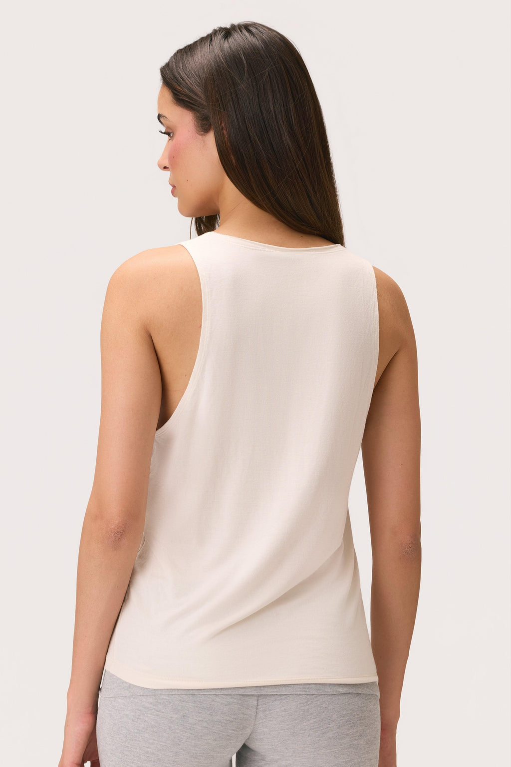 เสื้อกล้ามเนื้อ Buttercloud™ สโลว์ชี สีมะพร้าว