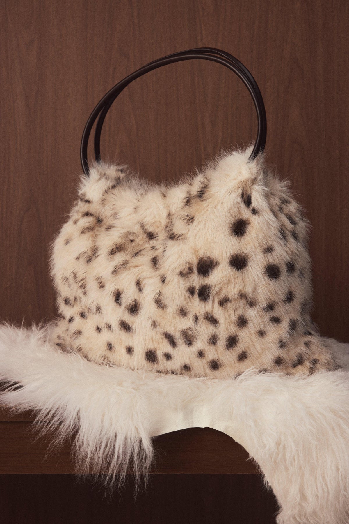 Faux Fur Tote Bag In Snow Leopard