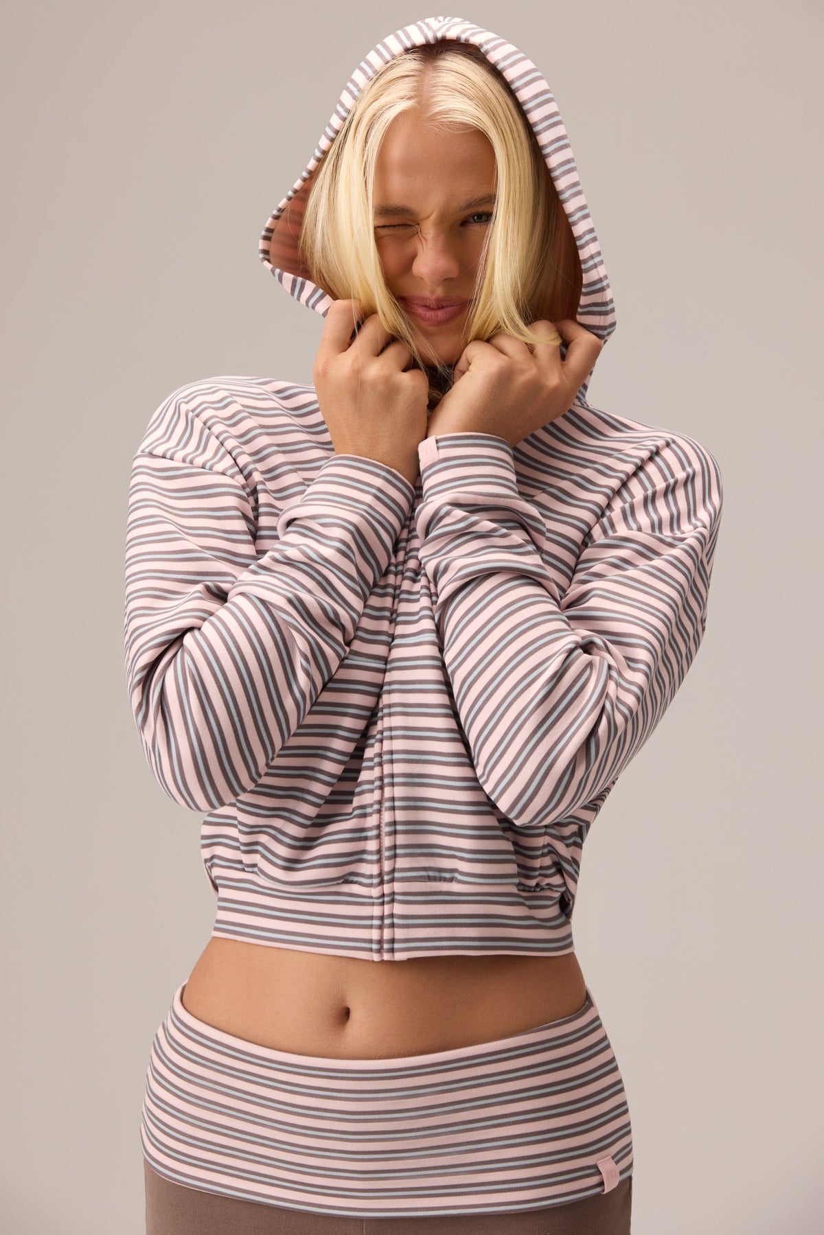 Plush Jersey Zip-up Hoodie In Chestnut Stripe