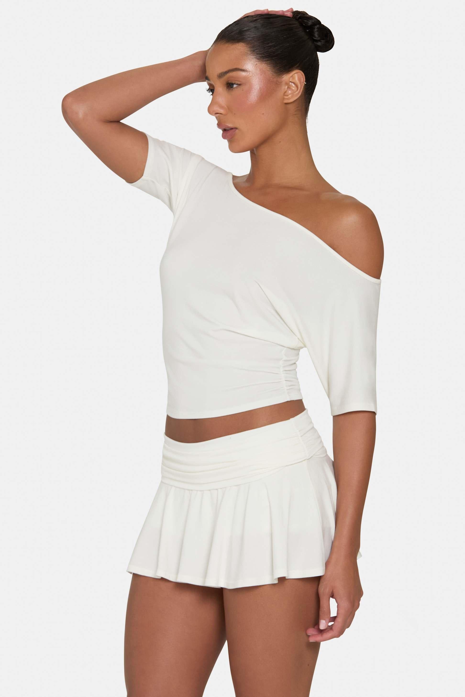 Buttercloud™ เสื้อคลุมไหล่แบบสโลว์ชี่สีมะพร้าว