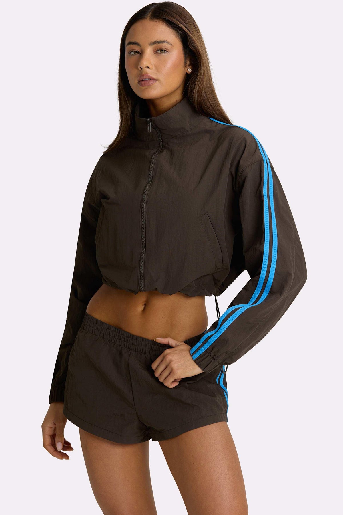 เสื้อแจ็คเก็ตซิปอัพทอด้วยทรัฟเฟิล