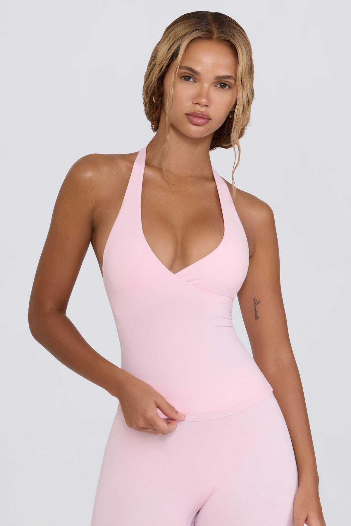 Halterneck Open-back Tank Top In Bloom