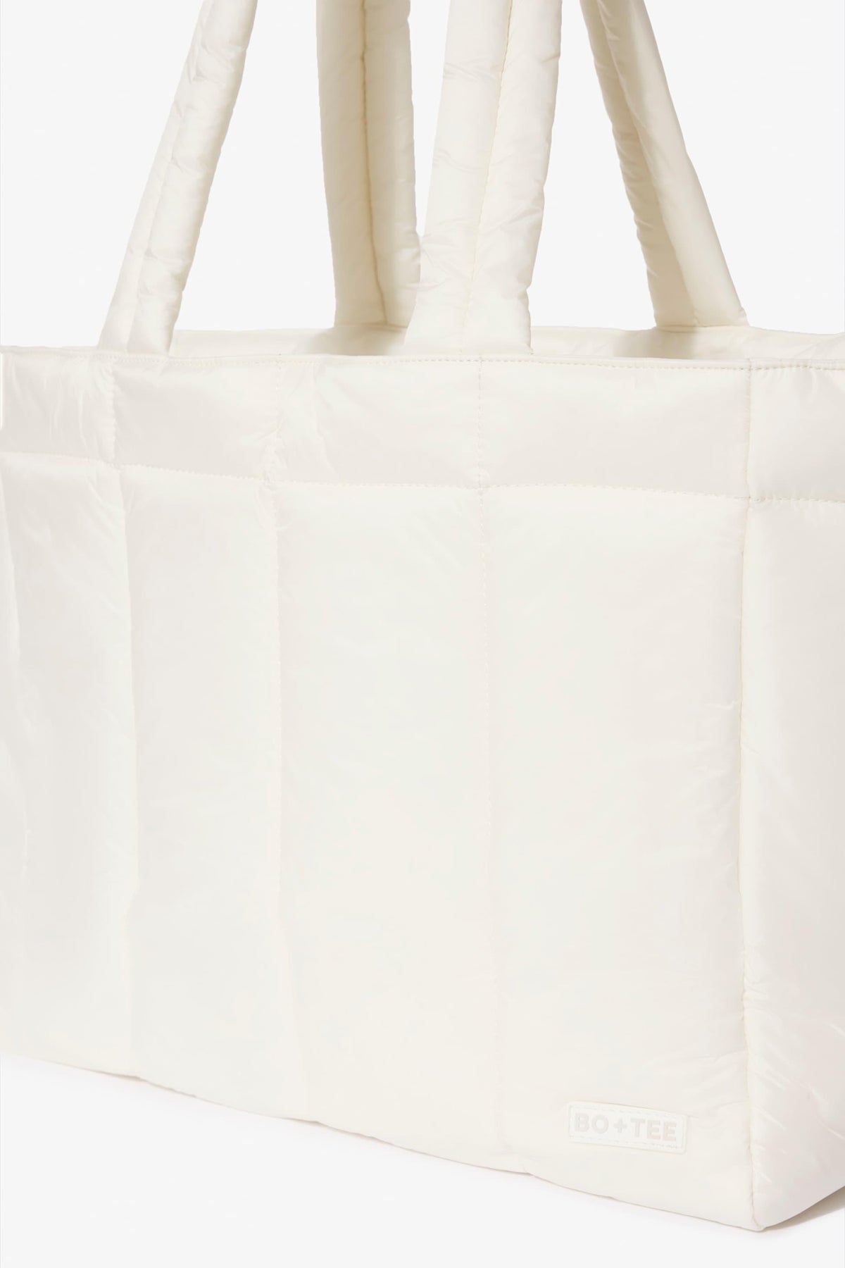 Waterproof Puffer Tote Bag In Ice