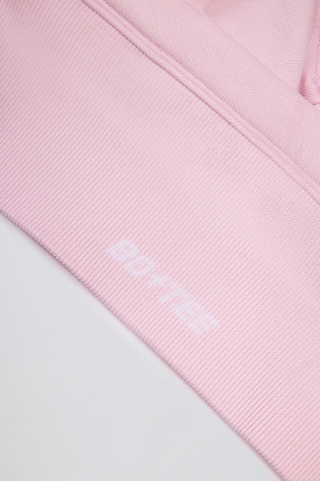 เสื้อสปอร์ตบราแบบไม่มีรอยต่อ Super Sculpt สีชมพูอ่อน