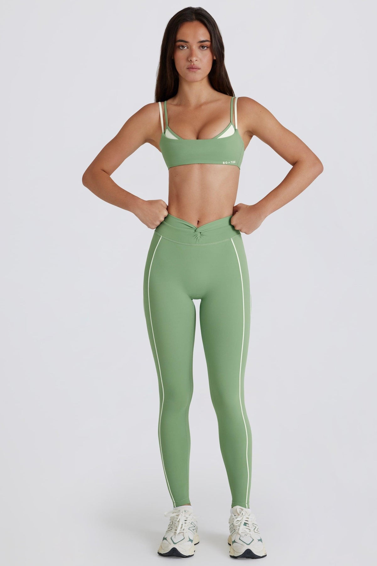 Soft Active Twist-front Leggings In Jade