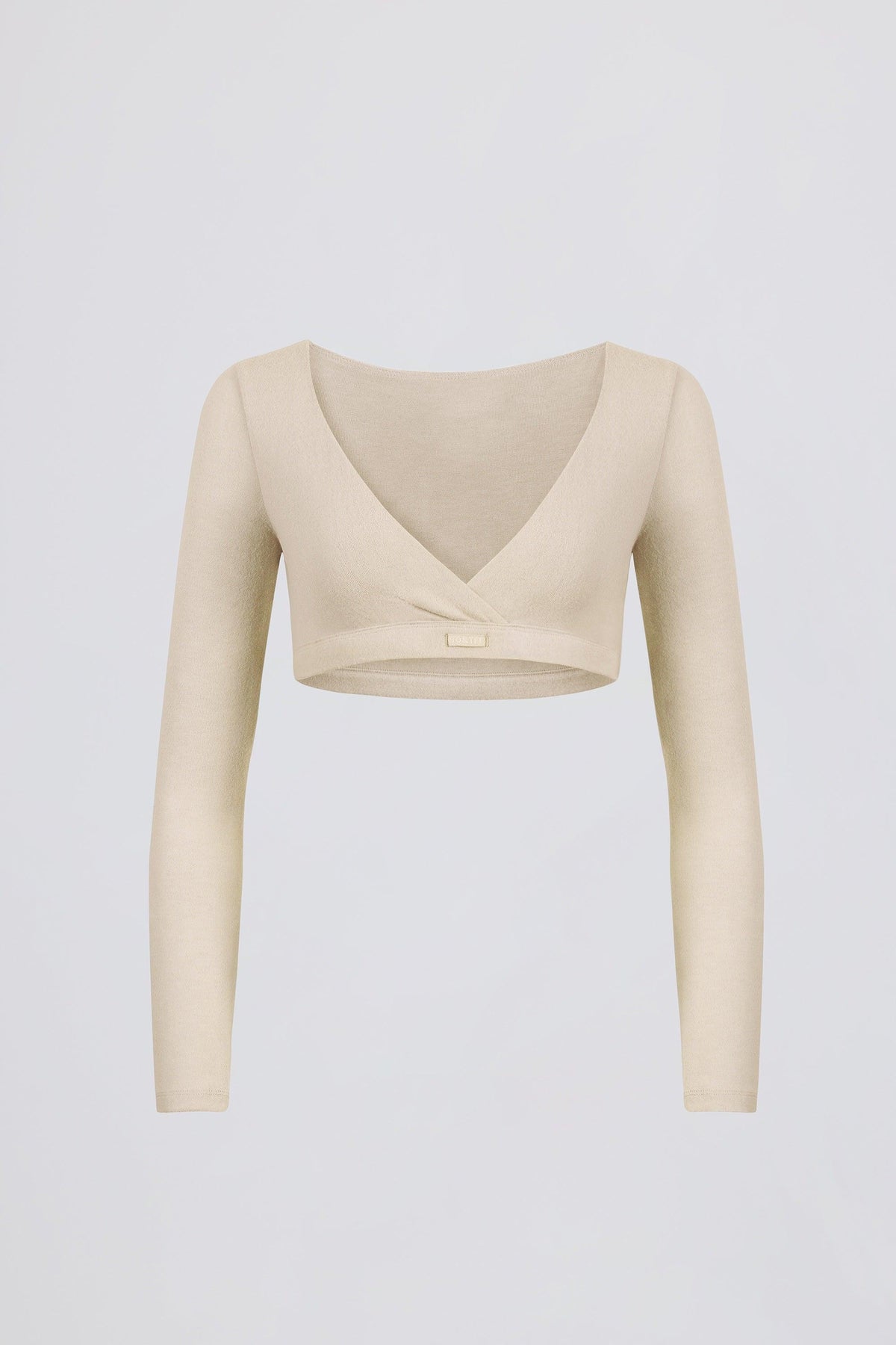 เสื้อครอปคอวีเจอร์ซีย์ขัดเงา สีเอครู