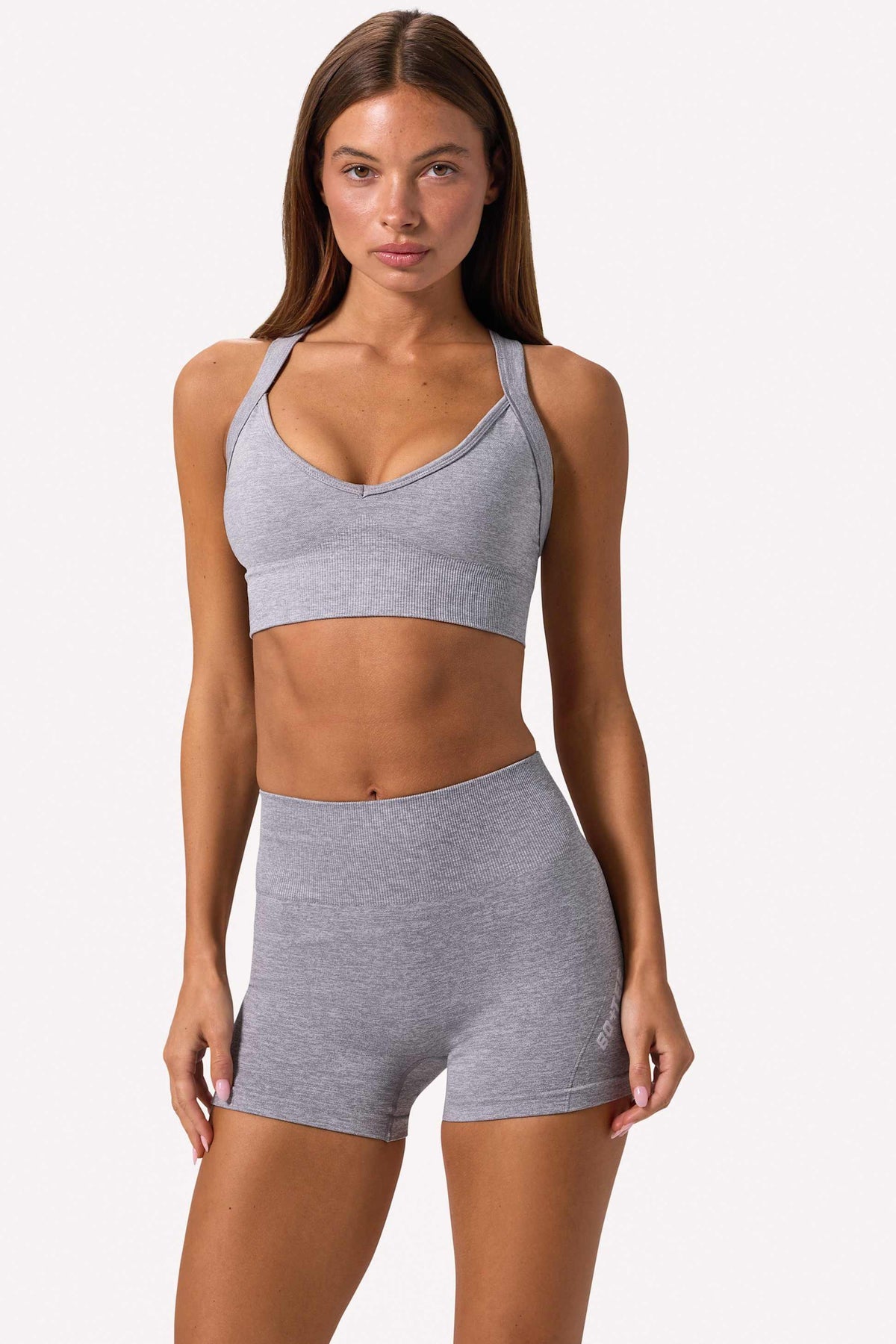เสื้อสปอร์ตบราแบบไม่มีรอยต่อ Super Sculpt สีเทา