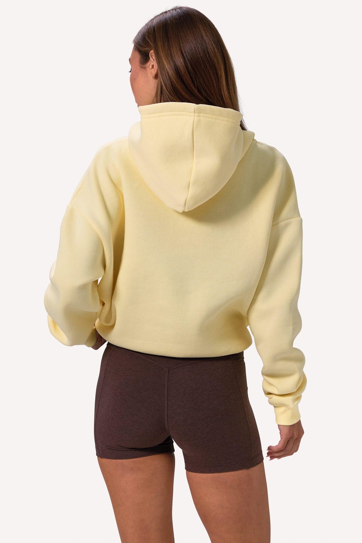 เสื้อฮู้ดปักขนาดใหญ่สีเหลืองอ่อน