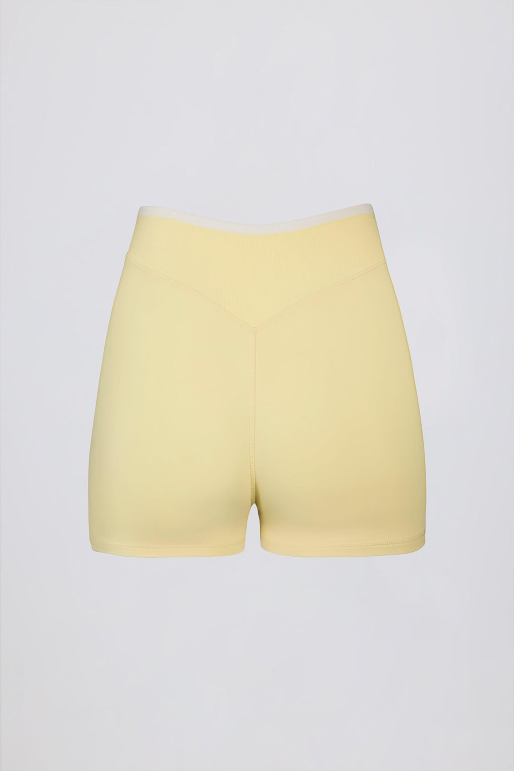กางเกงขาสั้นขนาดเล็กแบบ Soft Active Wrapover Contrast สีเหลืองอ่อน