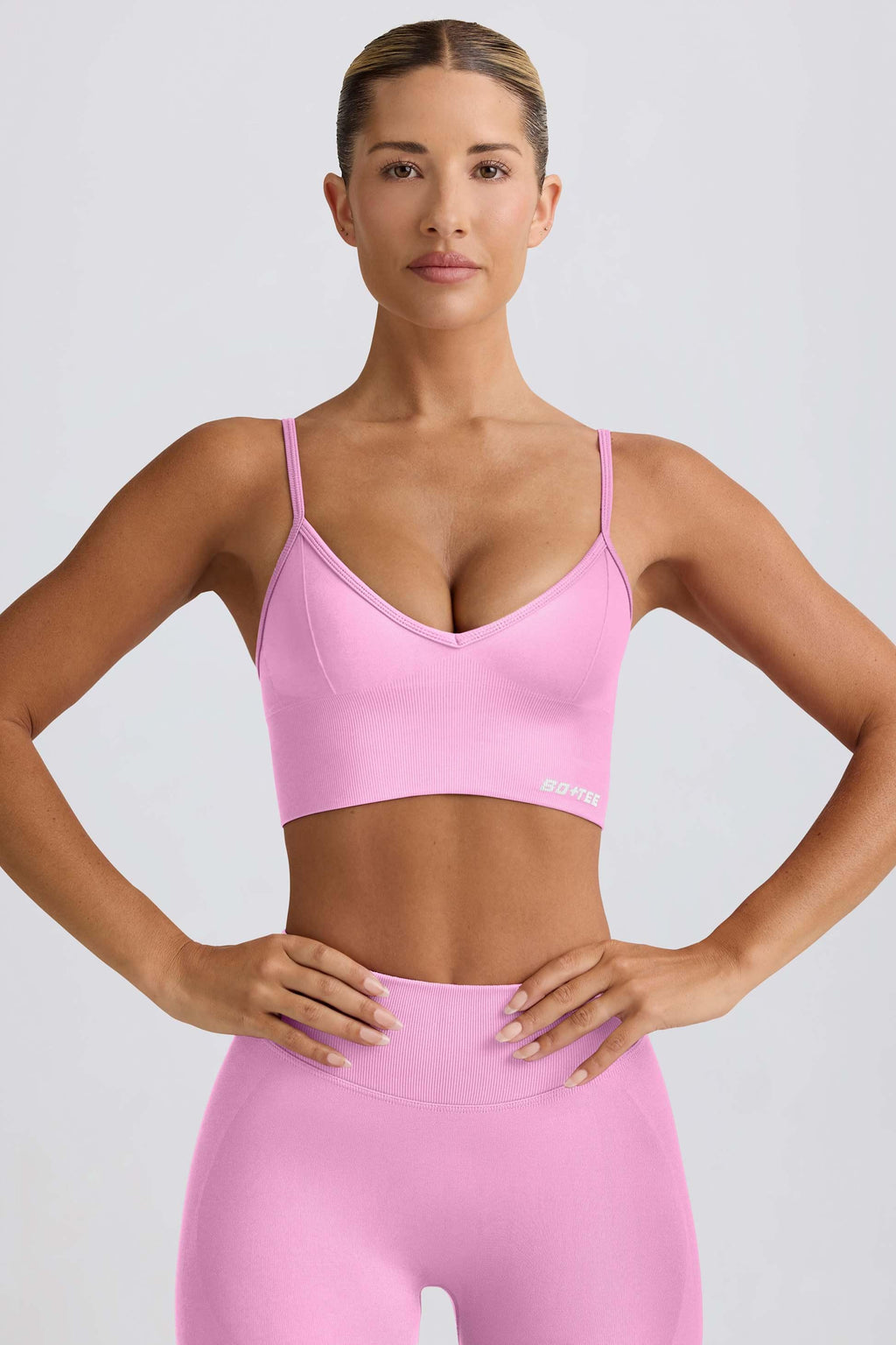 Define Luxe V-neck Sports Bra In Bubblegum Pink