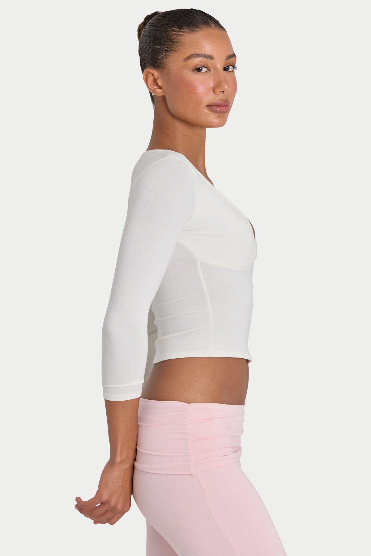 เสื้อแขนเสื้อ Buttercloud™ 3/4 สีมะพร้าว
