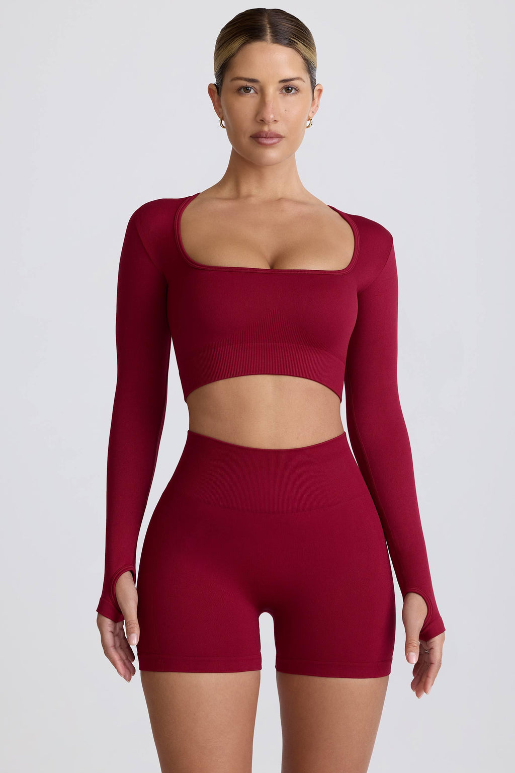 เสื้อครอปท็อปแขนยาวไร้รอยต่อ Super Sculpt สีเบอร์กันดี